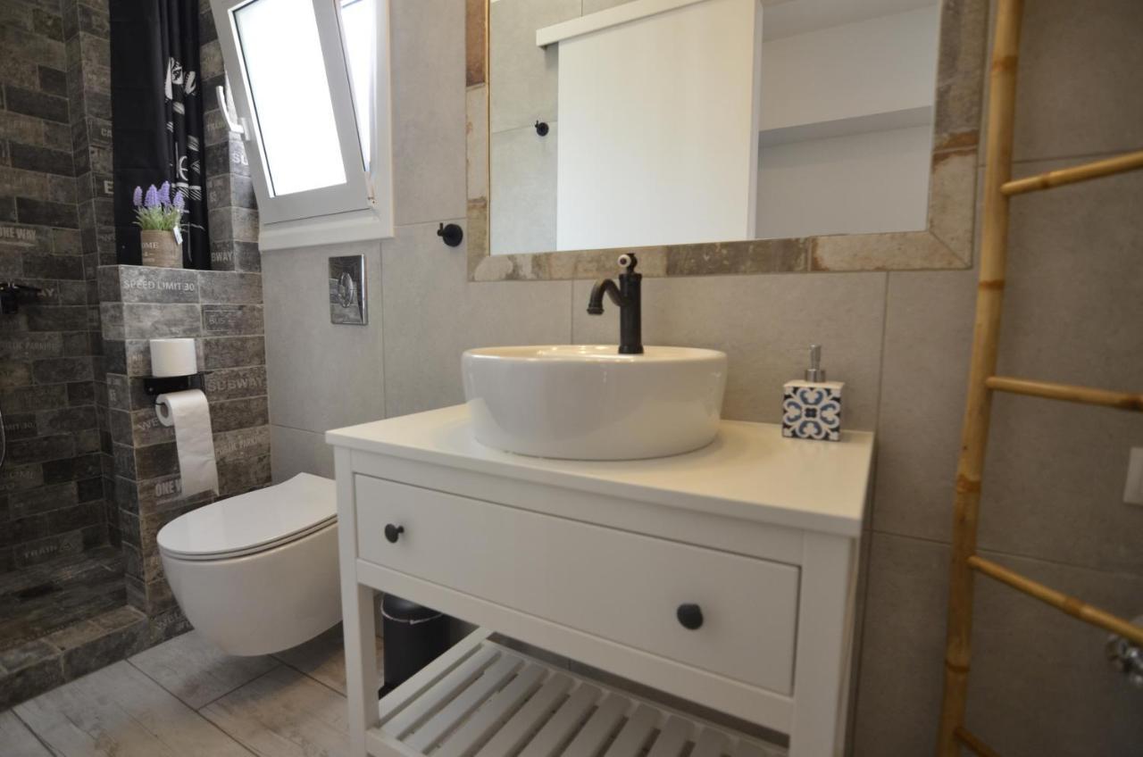 Top Studio Penthouse Imittou Atene Esterno foto